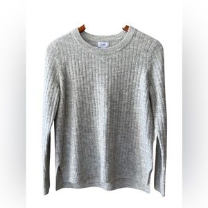 Old Navy Grey Vertical Ribbed Sweater
